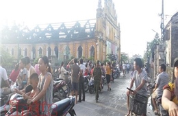 Nhà thờ trăm tuổi ở Nam Định bị thiêu rụi trong đêm